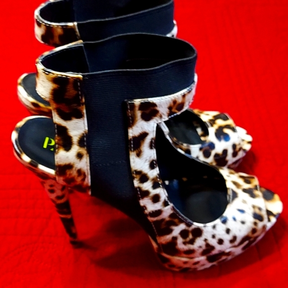 Paper Fox NWOT - Picture 3 of 8